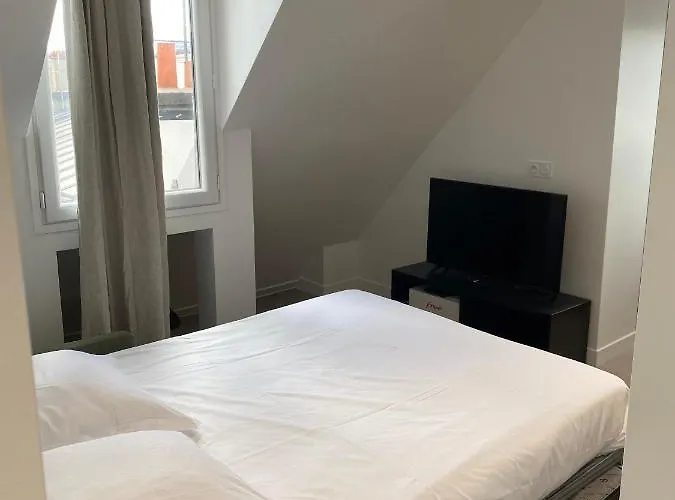 Dauphine - Modern Apartman